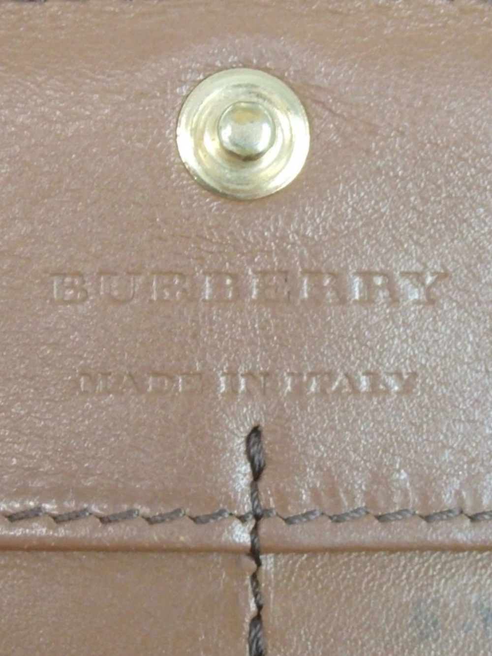 Burberry Nova Check Continental Wallet π - Picture 3 of 16